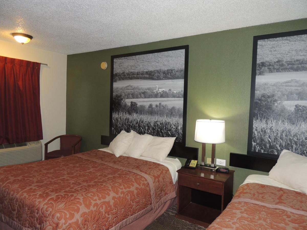 Super 8 By Wyndham Mifflinville Near Bloomsburg Экстерьер фото