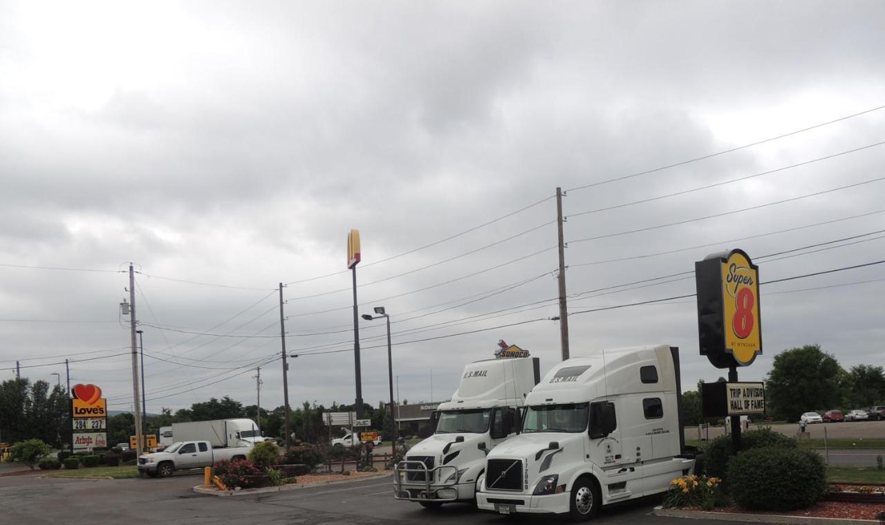 Super 8 By Wyndham Mifflinville Near Bloomsburg Экстерьер фото