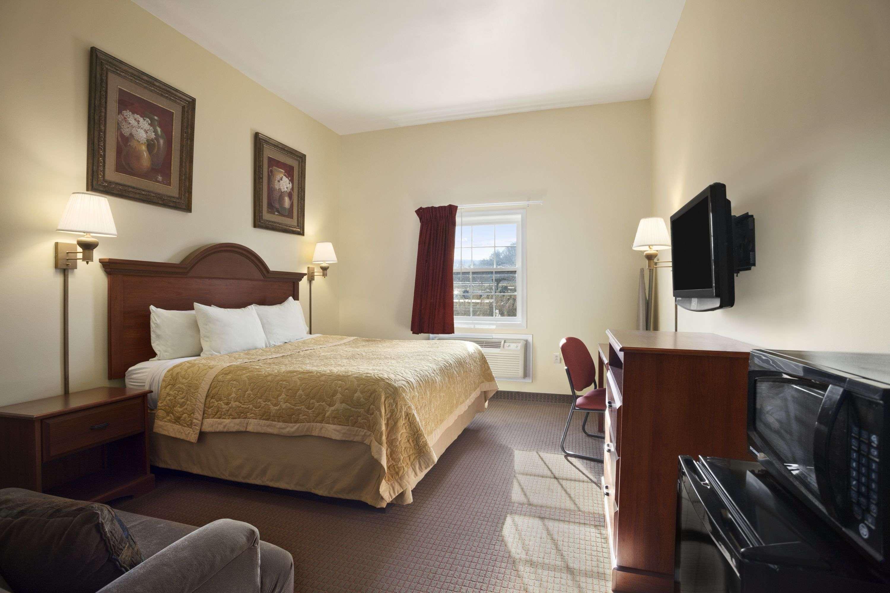 Super 8 By Wyndham Mifflinville Near Bloomsburg Экстерьер фото