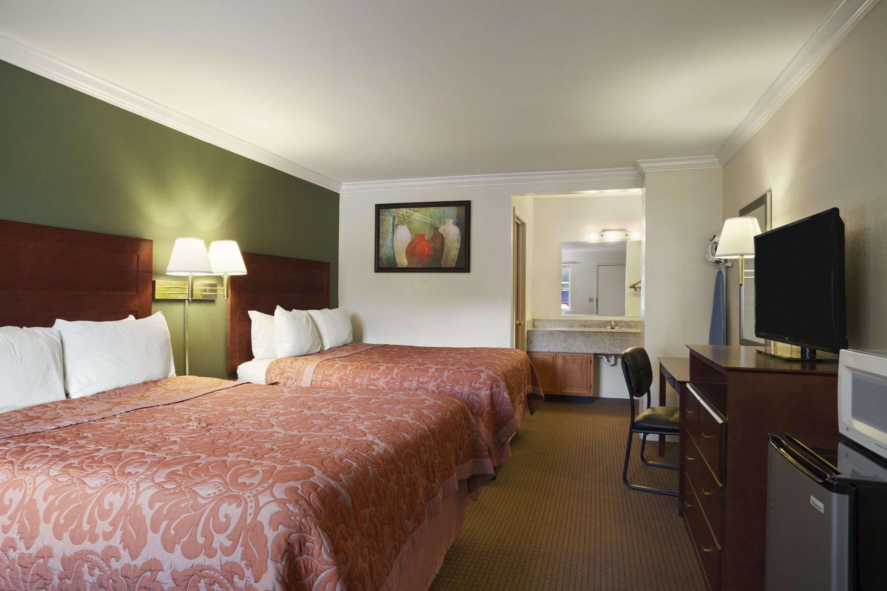 Super 8 By Wyndham Mifflinville Near Bloomsburg Экстерьер фото